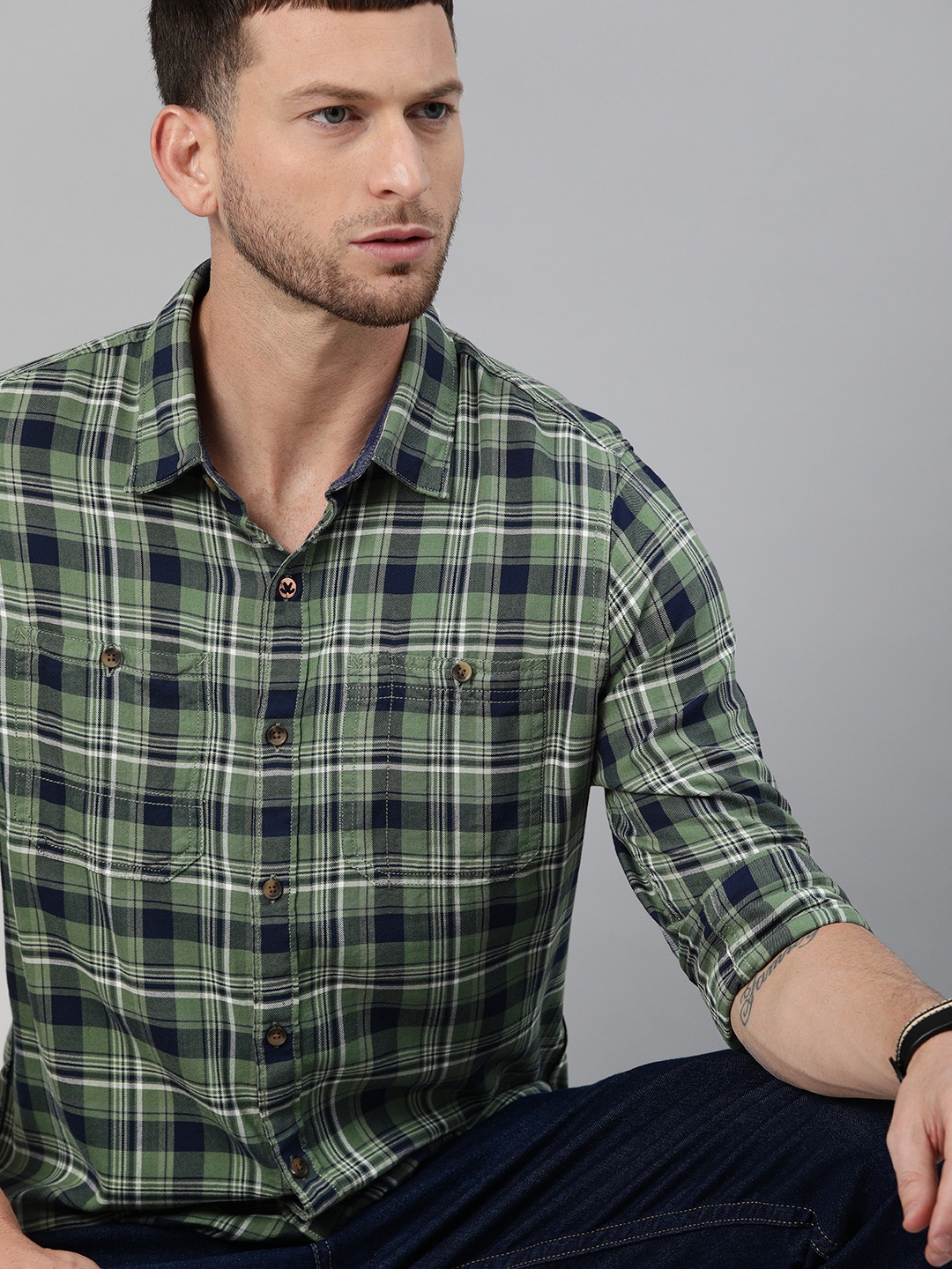 

WROGN Men Green & Navy Blue Slim Fit Checked Casual Shirt