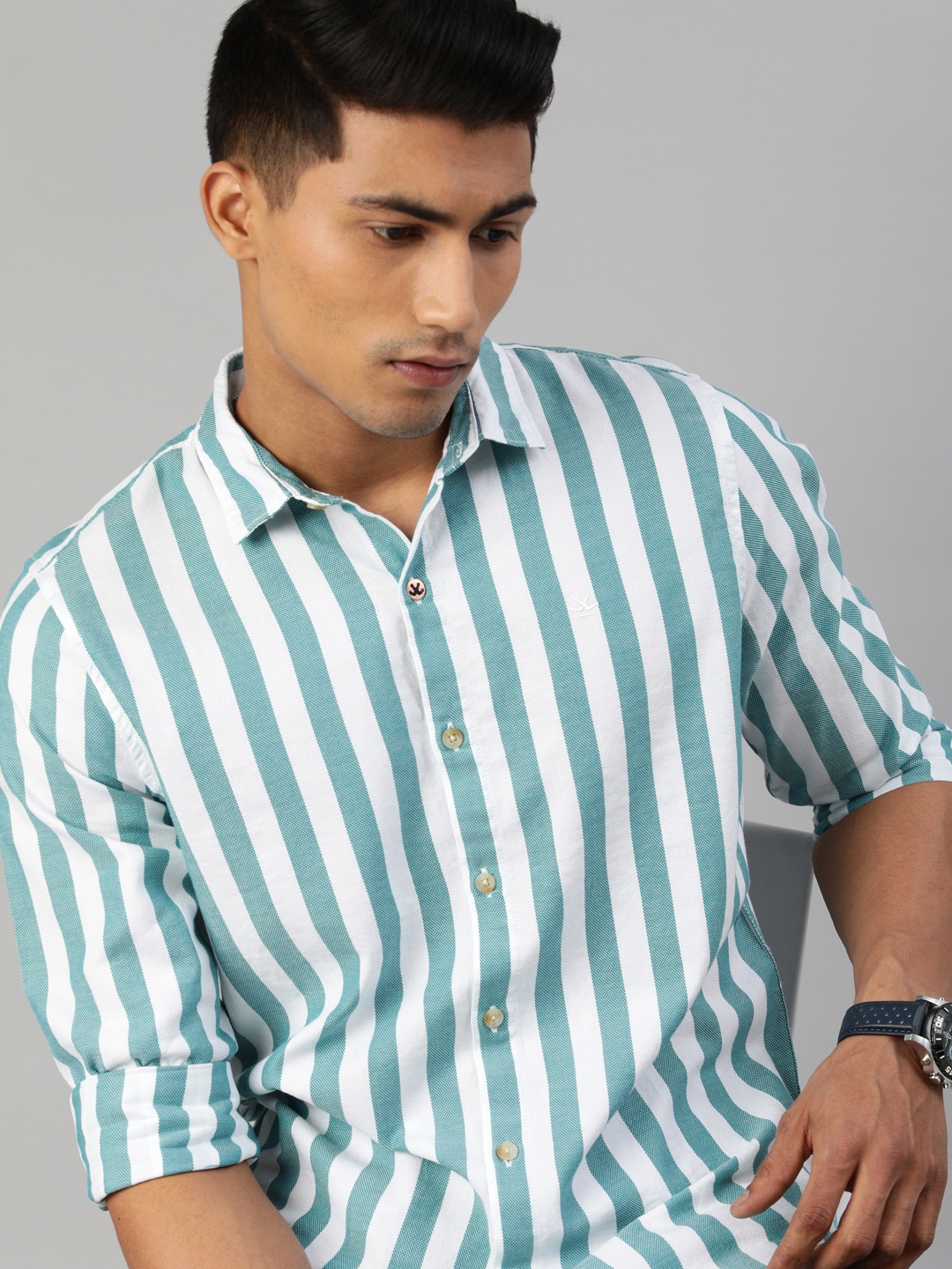

WROGN Men Sea Green & White Slim Fit Striped Casual Shirt
