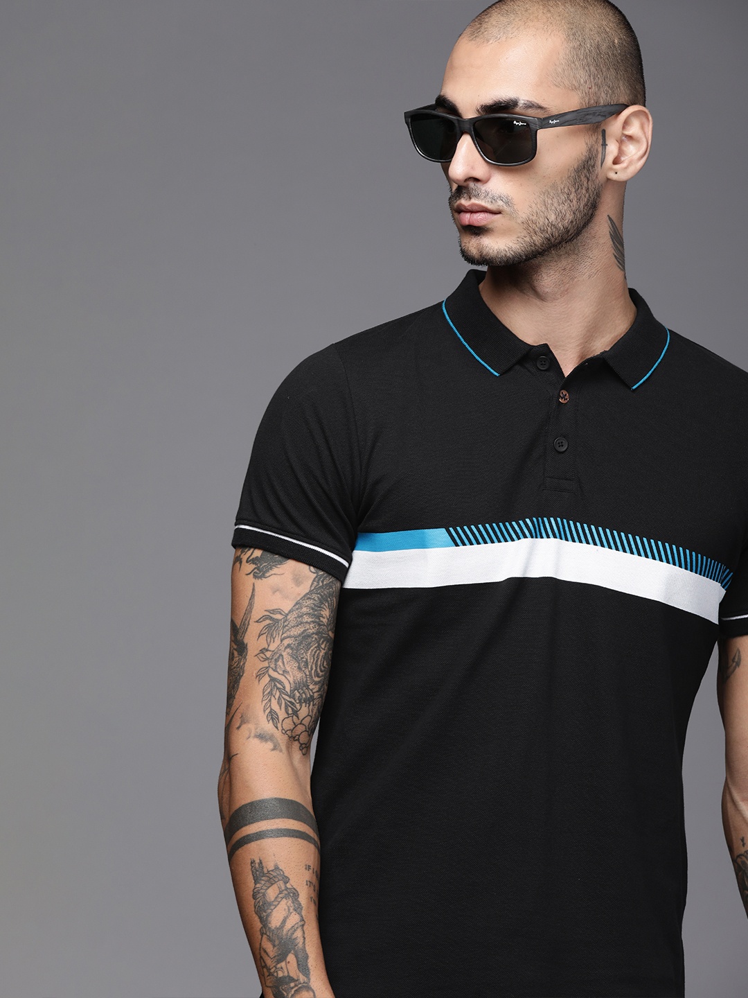 

WROGN Men Black White Slim Fit Striped Polo Collar Pure Cotton T-shirt