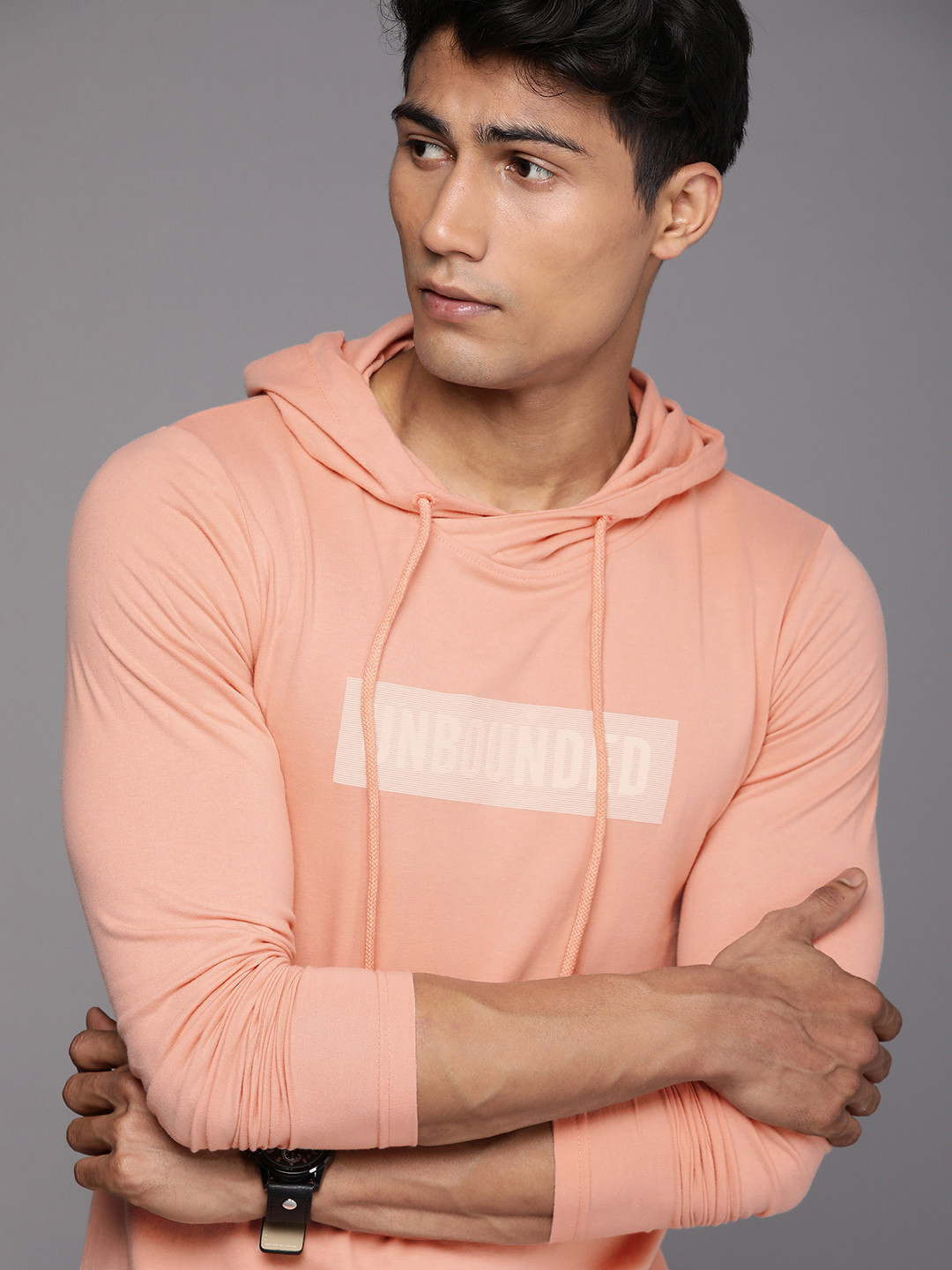 

WROGN Men Peach-Coloured Slim Fit T-shirt