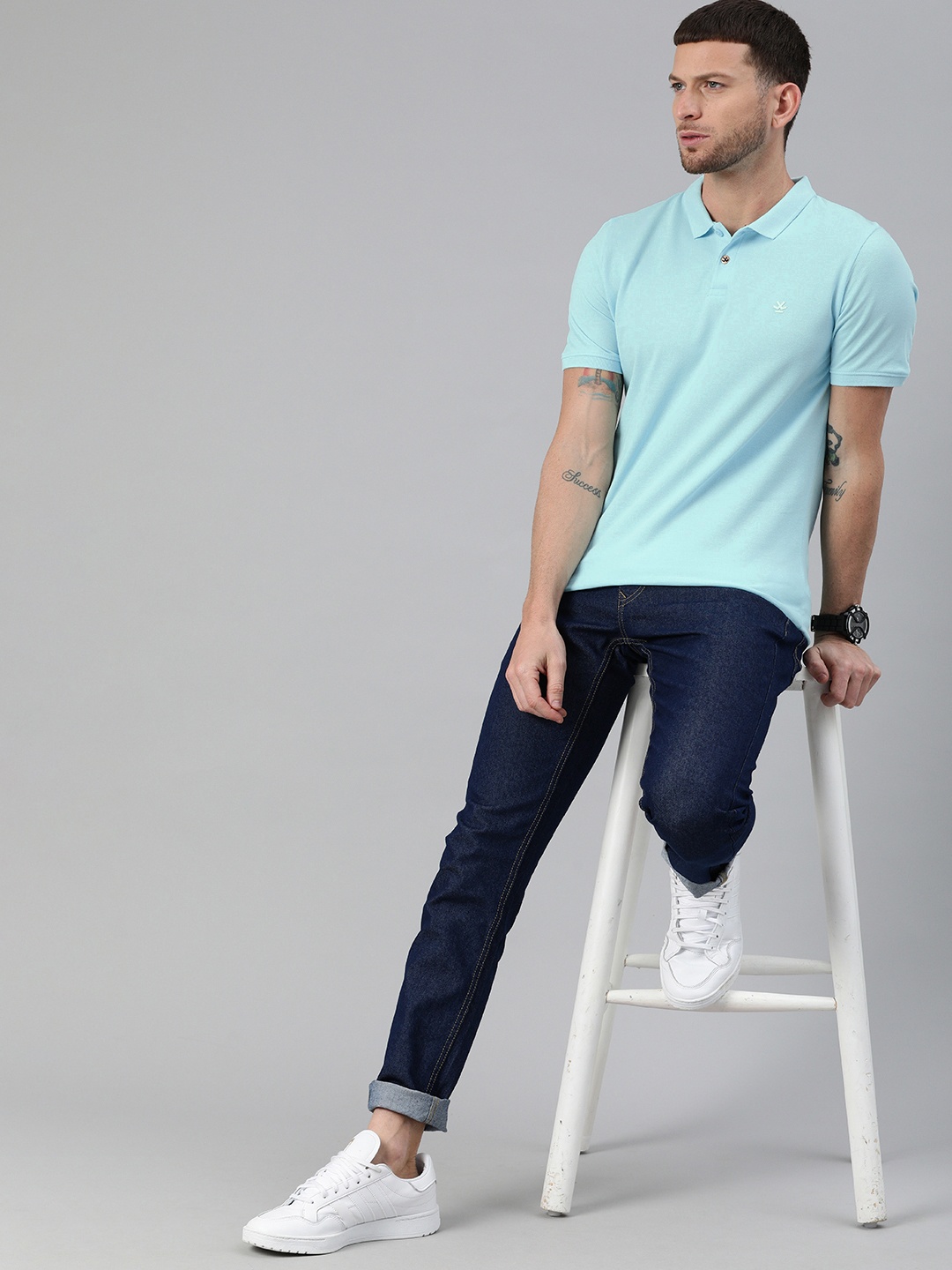 

WROGN Men Turquoise Blue Solid Polo Collar Pure Cotton T-shirt