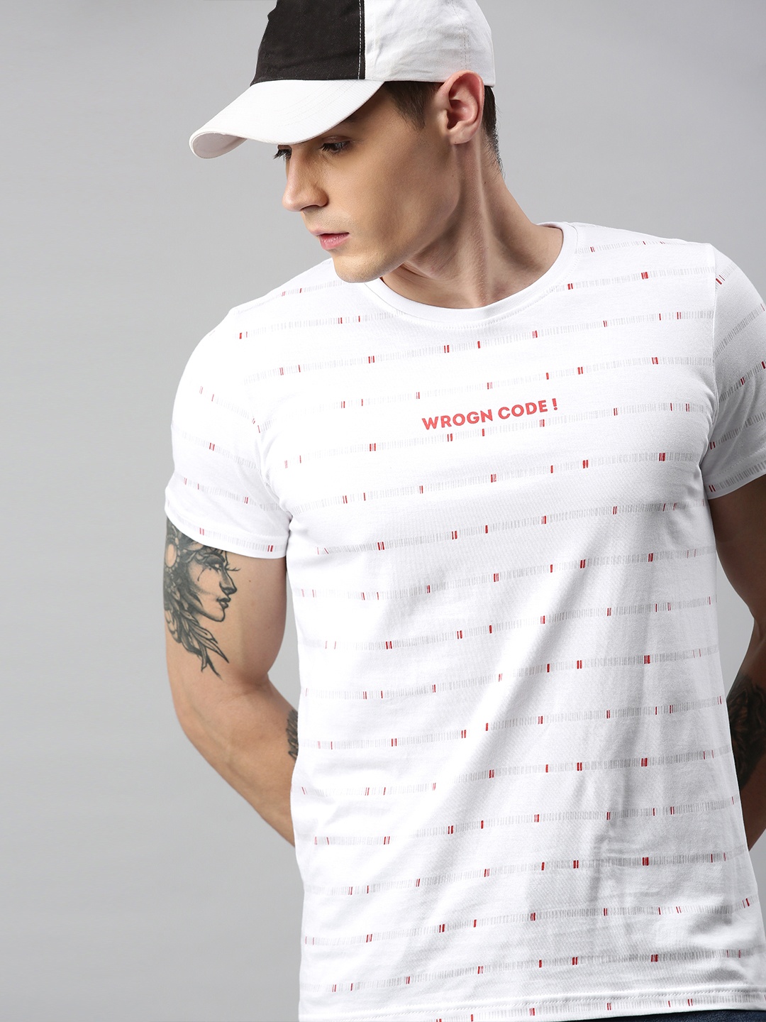 

WROGN Men White Orange Slim Fit Printed Round Neck Pure Cotton T-shirt
