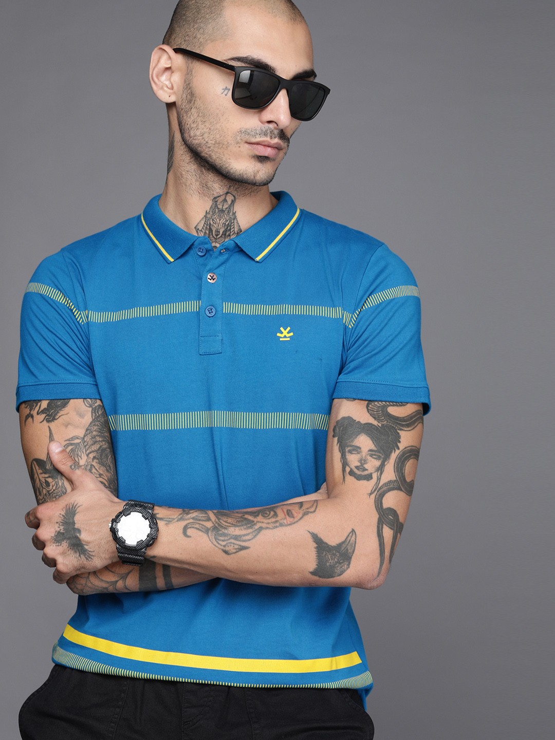 

WROGN Men Blue Printed Pure Cotton Polo Collar Pure Cotton T-shirt