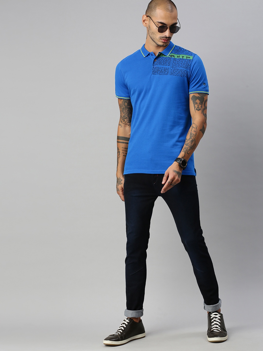 

WROGN Men Blue Placement Printed Polo Collar Slim Fit Pure Cotton T-shirt