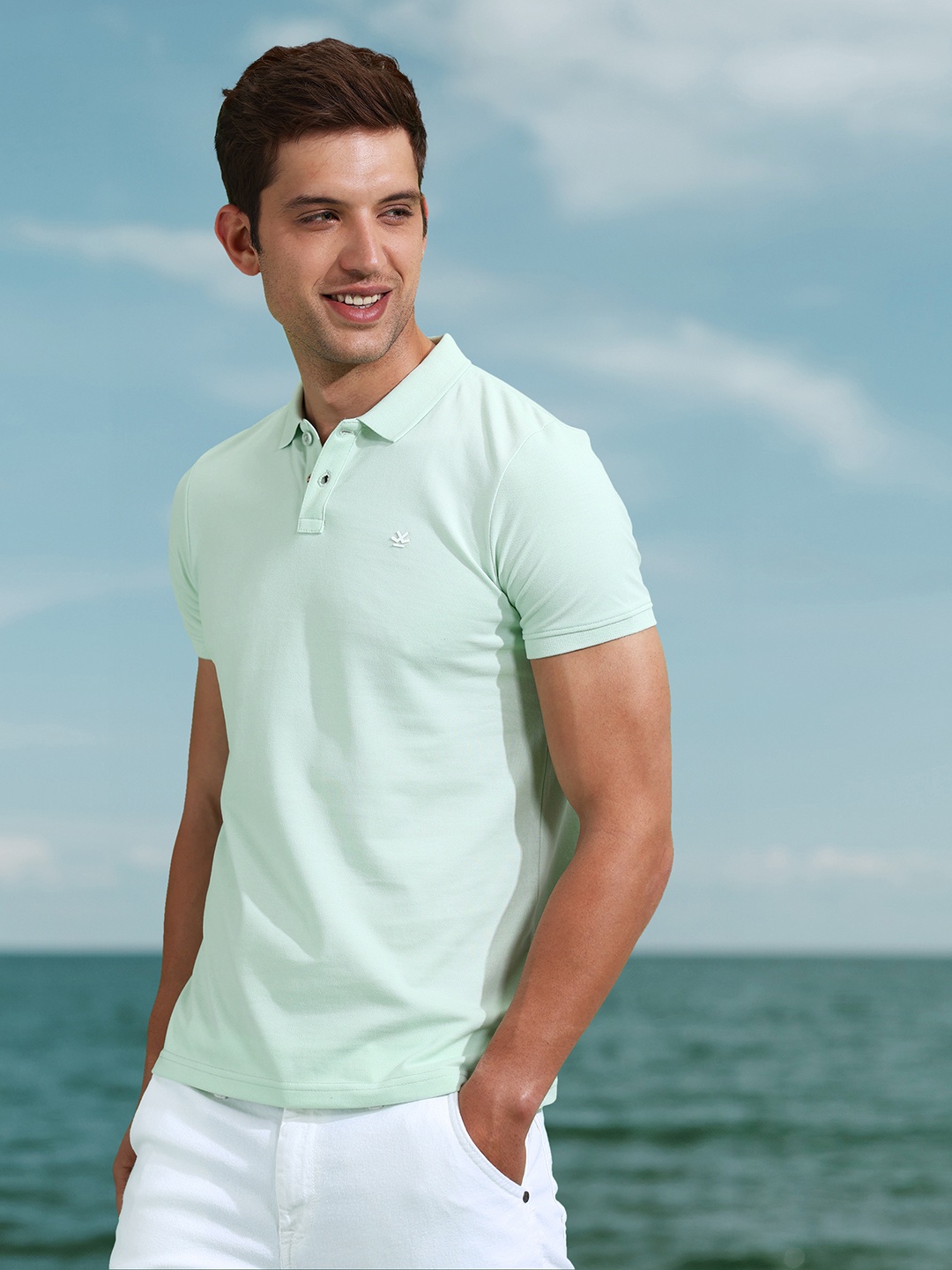 

WROGN Men Green Slim Fit Solid Polo Collar Pure Cotton T-shirt