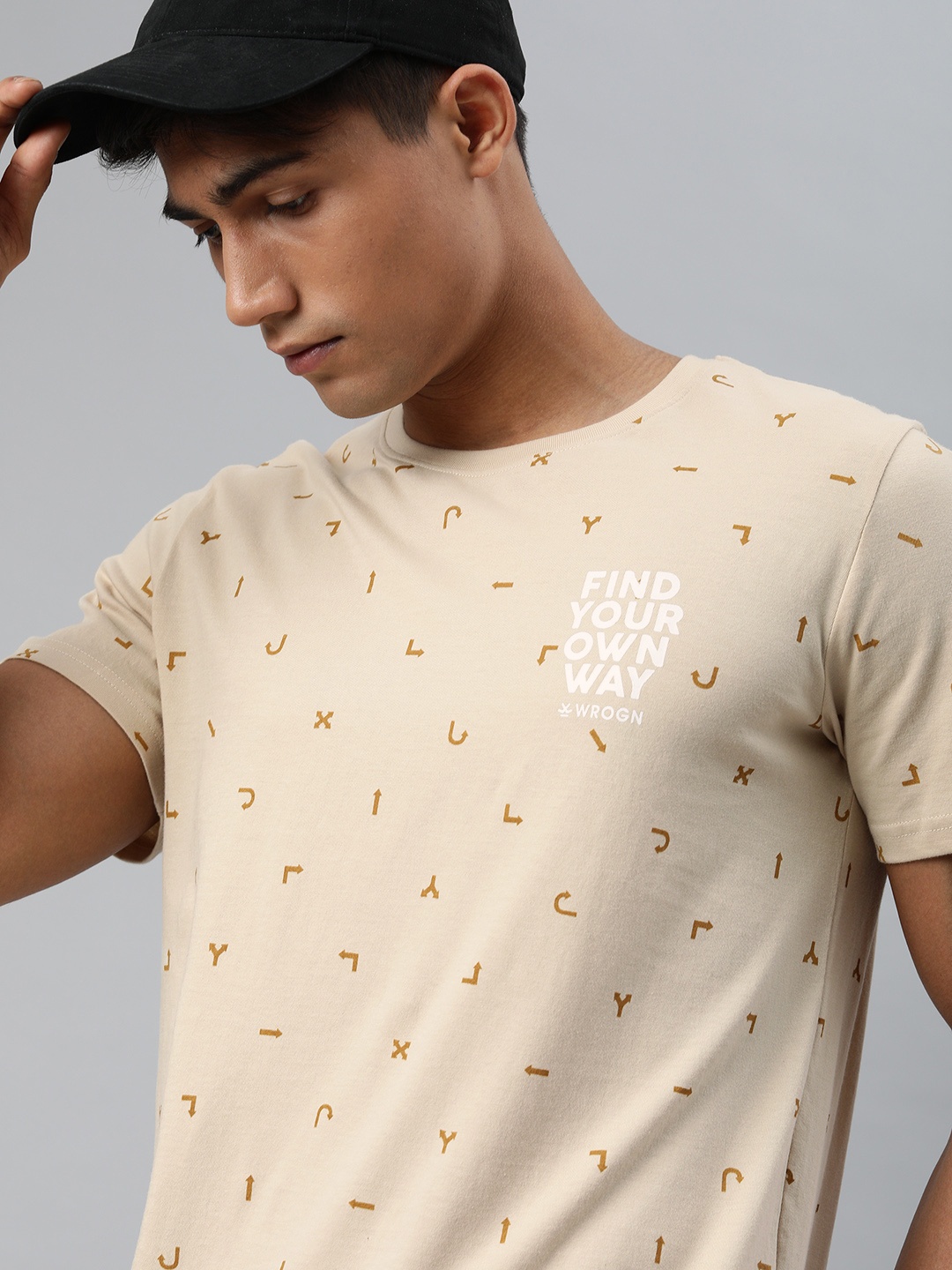 

WROGN Men Beige Printed Round Neck Pure Cotton T-shirt