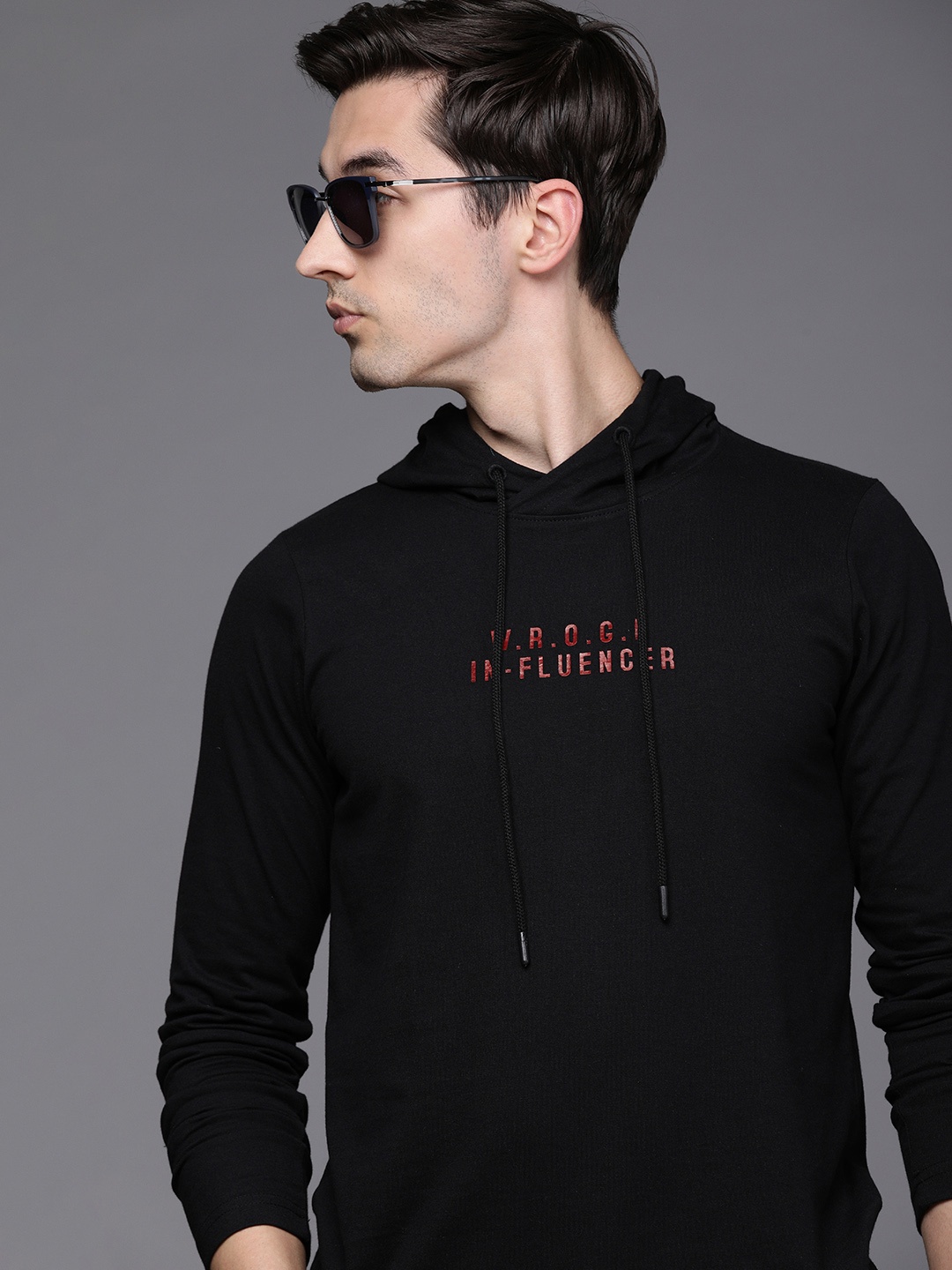 

WROGN Men Black Typography Printed Slim Fit Hooded T-shirt