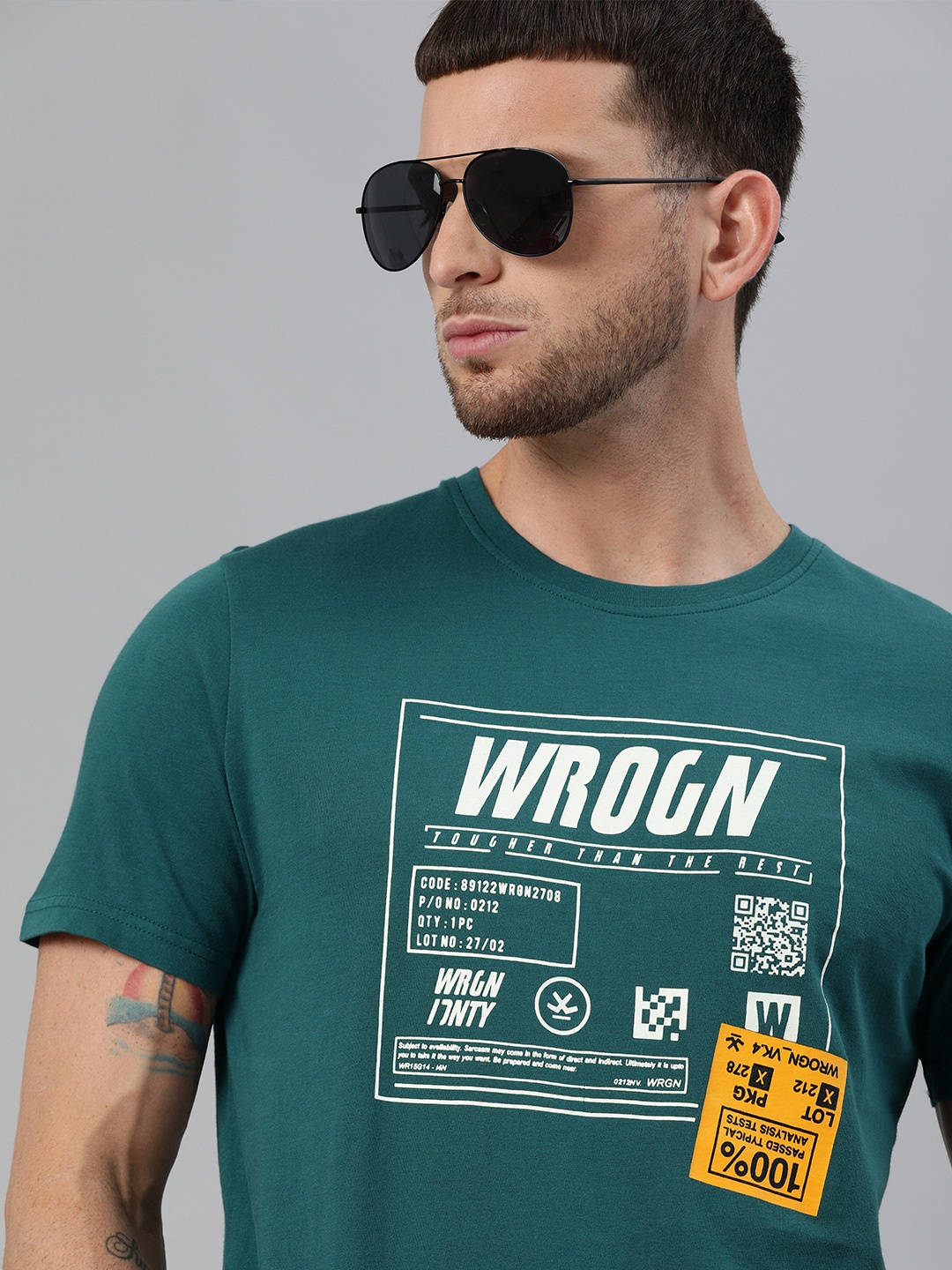 

WROGN Men Teal Green White Brand Logo Printed Slim Fit Round Neck Pure Cotton T-shirt