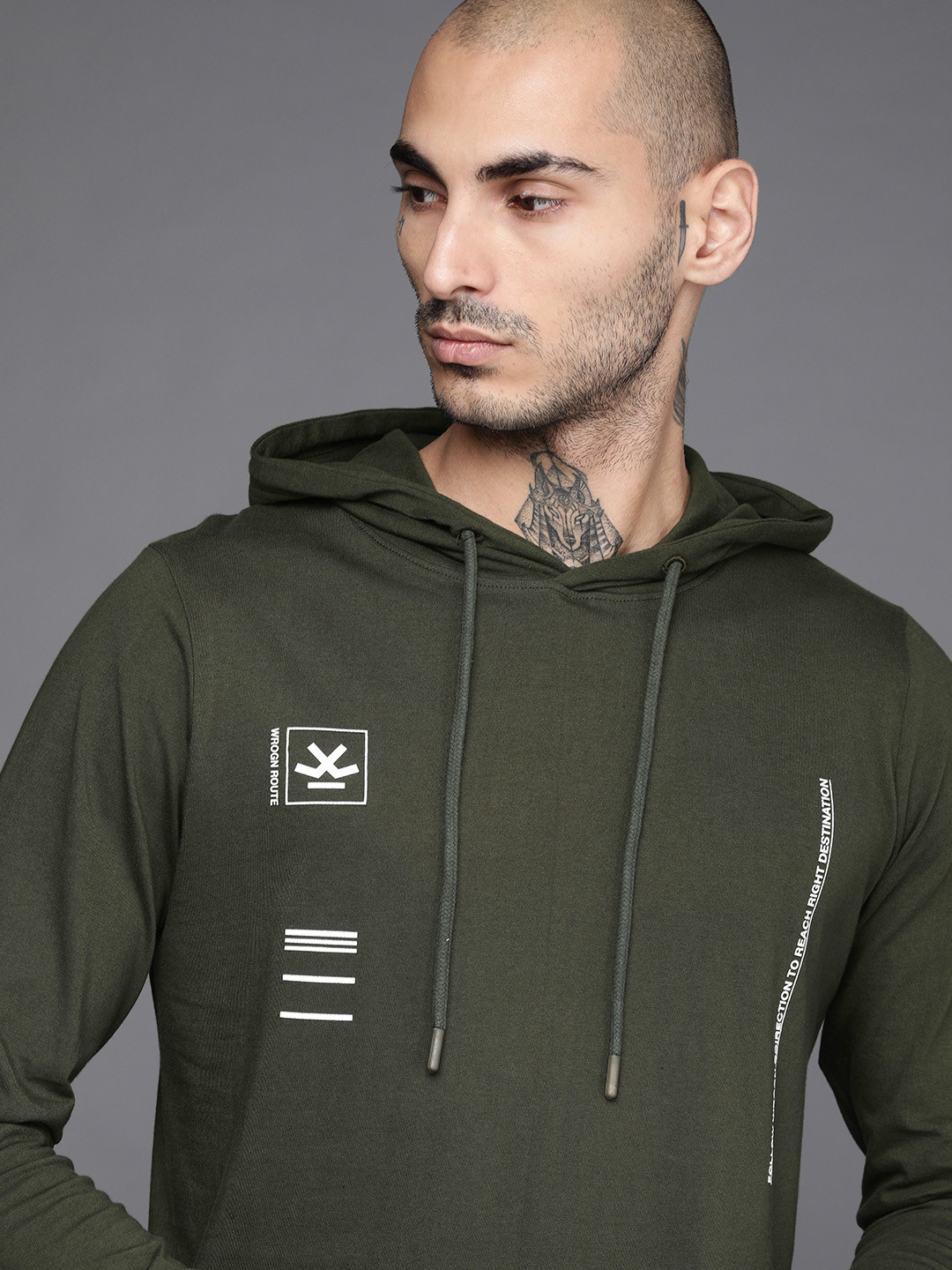 

WROGN Men Olive Green Brand Logo Slim Fit Pure Cotton T-shirt