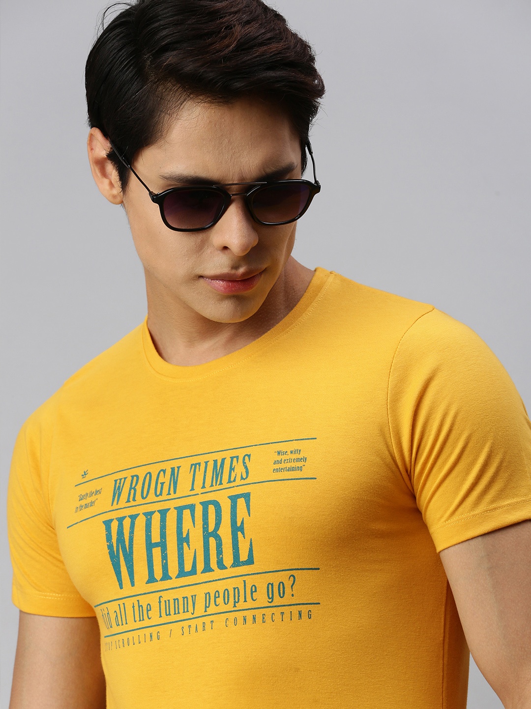 

WROGN Men Yellow Typography Printed Slim Fit T-shirt