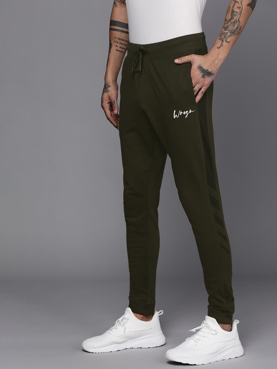 

WROGN Men Olive Green Cotton Slim Fit Solid Joggers