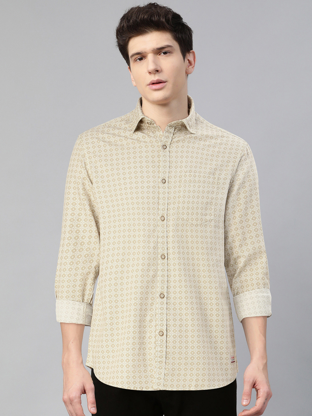 

Flying Machine Men Beige & White Regular Fit Printed Casual Shirt
