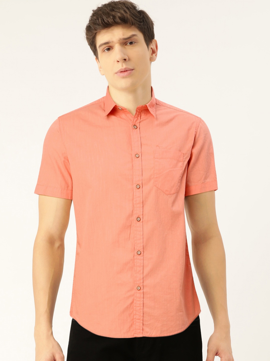 

Flying Machine Men Peach-Coloured Regular Fit Fit Solid Casual Shirt