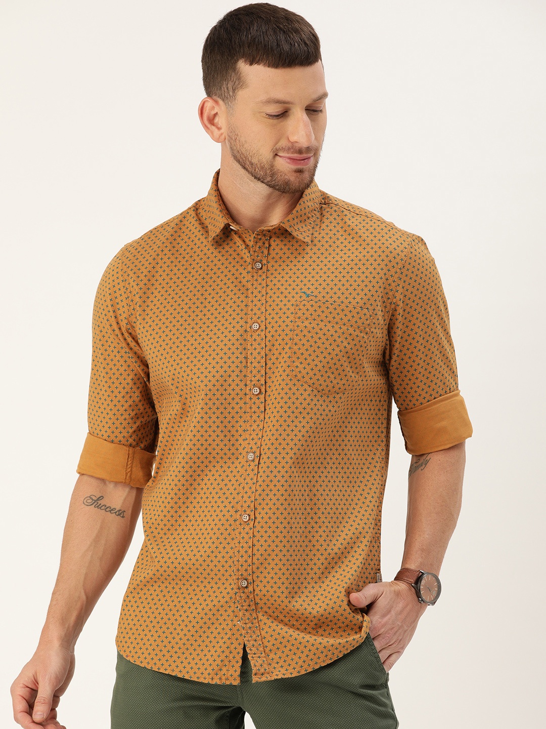 

Flying Machine Men Mustard Yellow Regular Fit Printed Casual Shirt