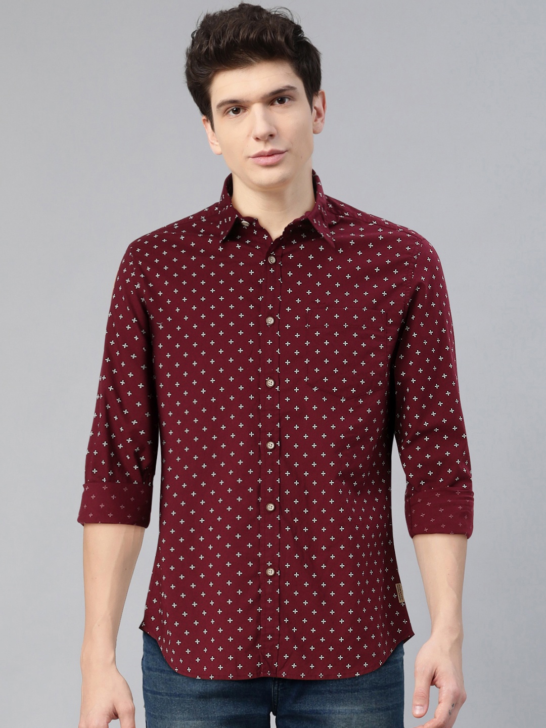 

Flying Machine Men Maroon & White Regular Fit Printed Casual Shirt