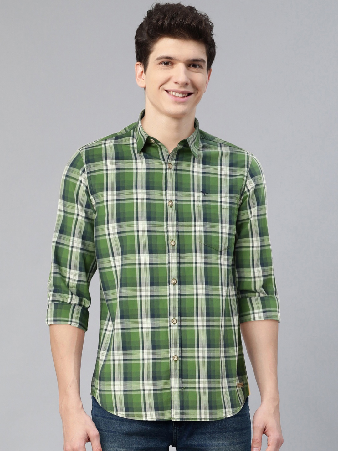 

Flying Machine Men Green & White Slim Fit Checked Casual Shirt