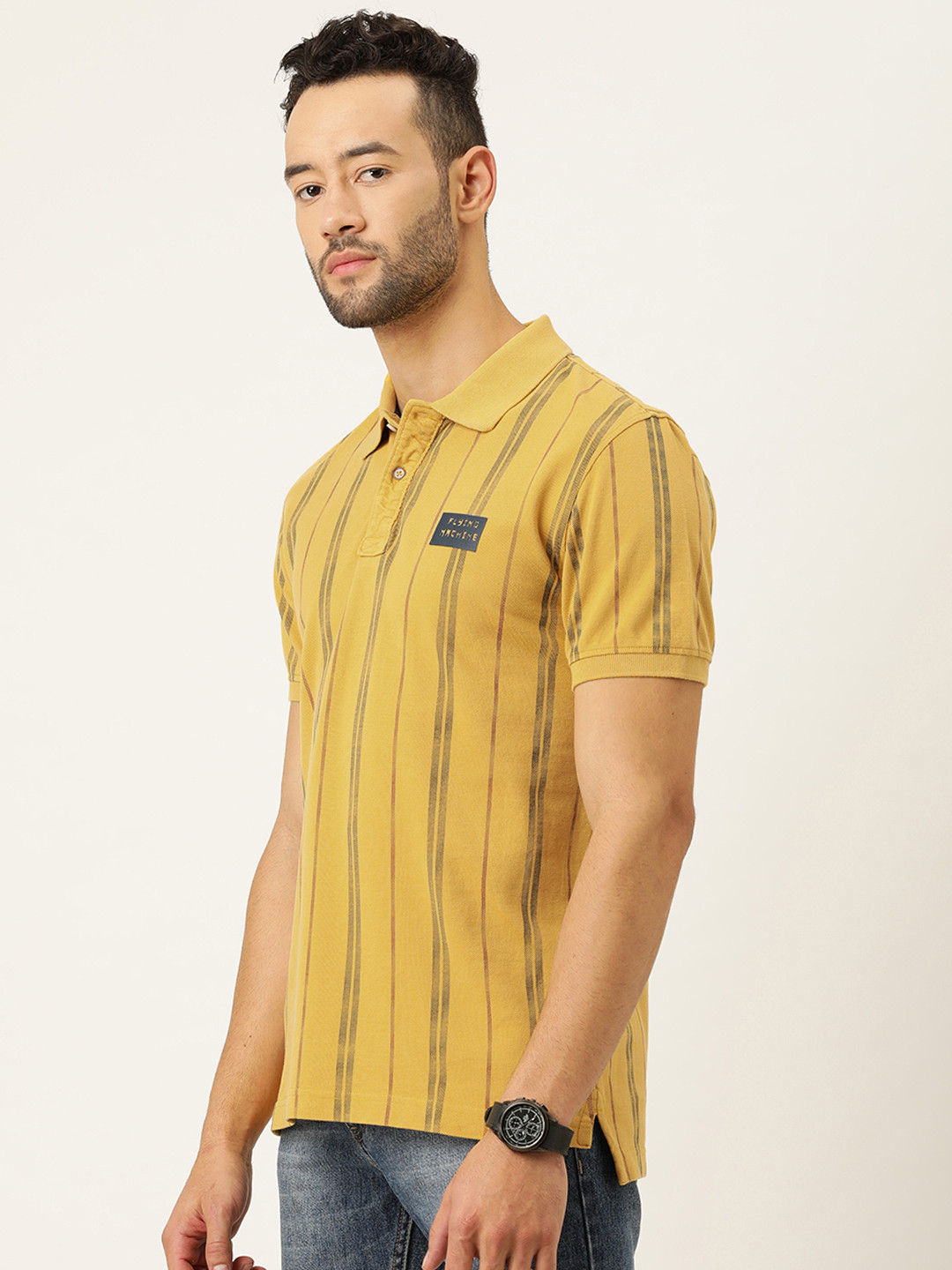 

Flying Machine Men Yellow Black Printed Round Neck Pure Cotton T-shirt