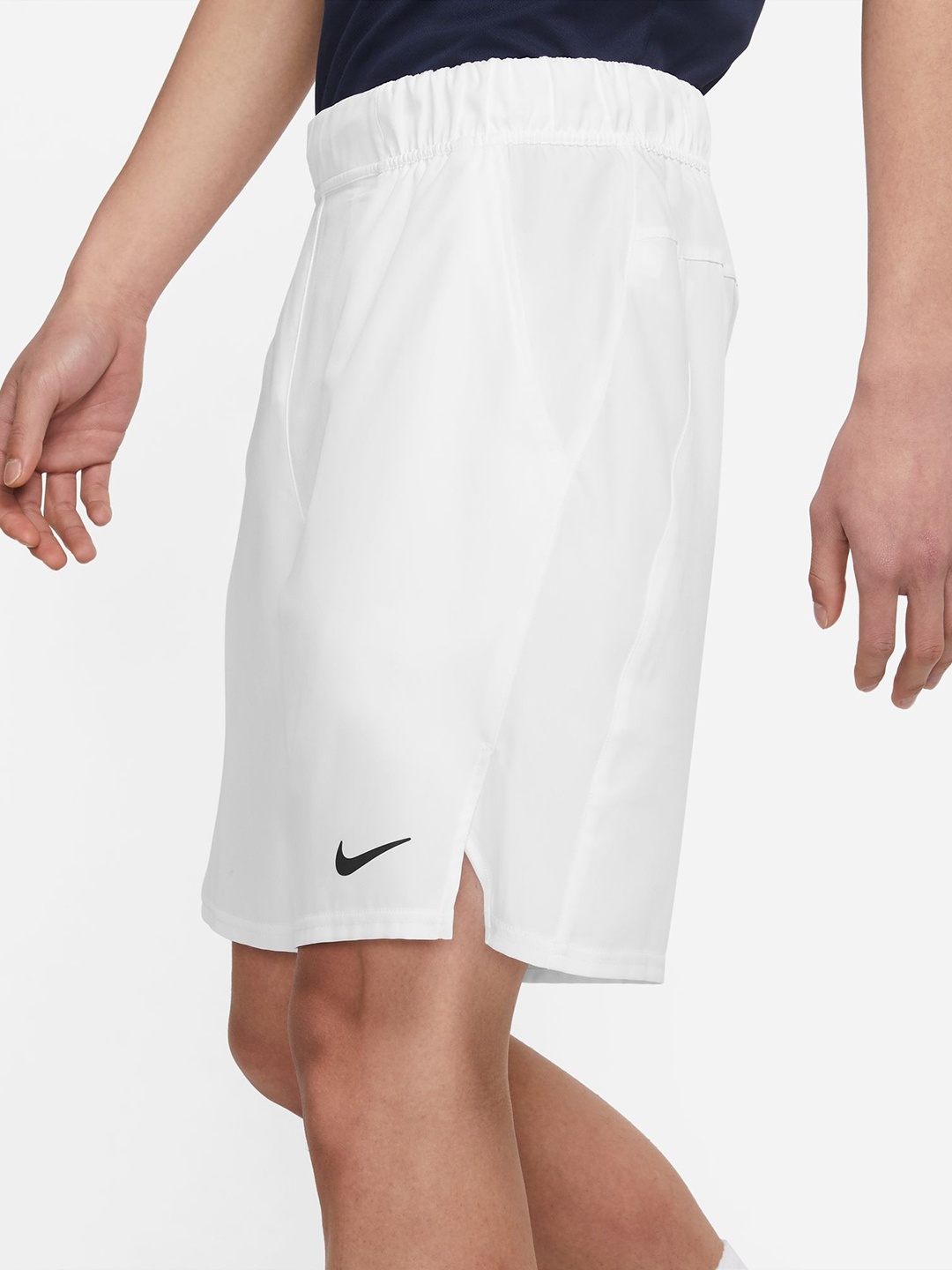 

Nike Men White Solid Dri-FIT NKCT DF VCTRY SHRT 9IN Tennis Shorts