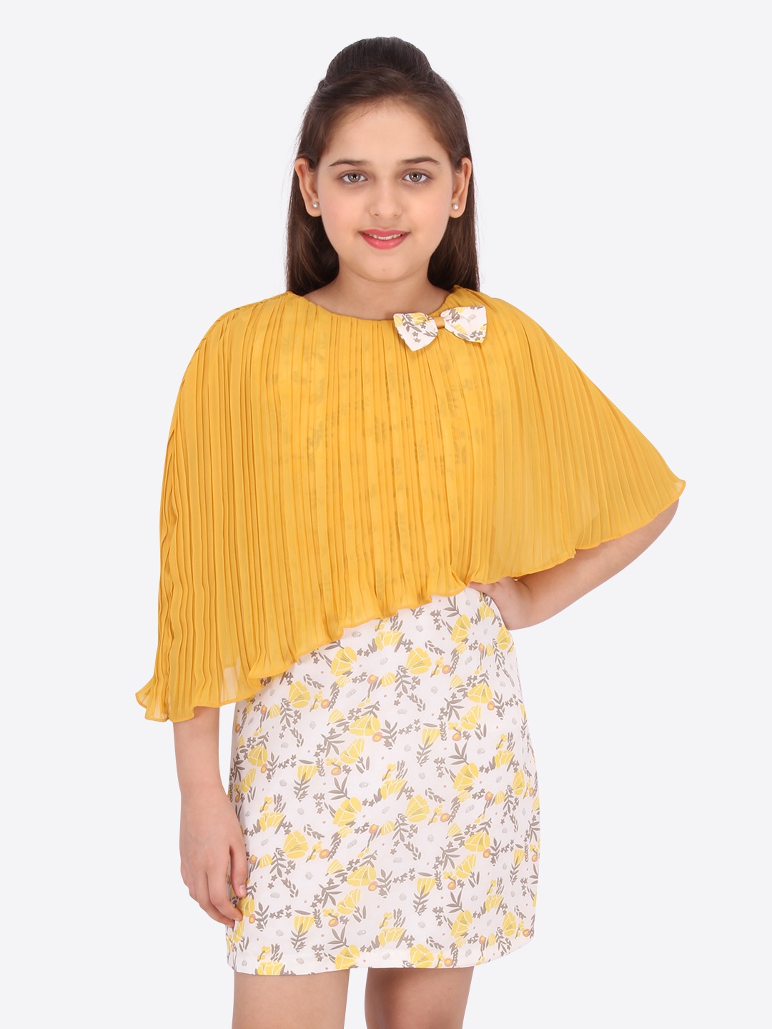

CUTECUMBER Girls Yellow Printed A-Line Dress
