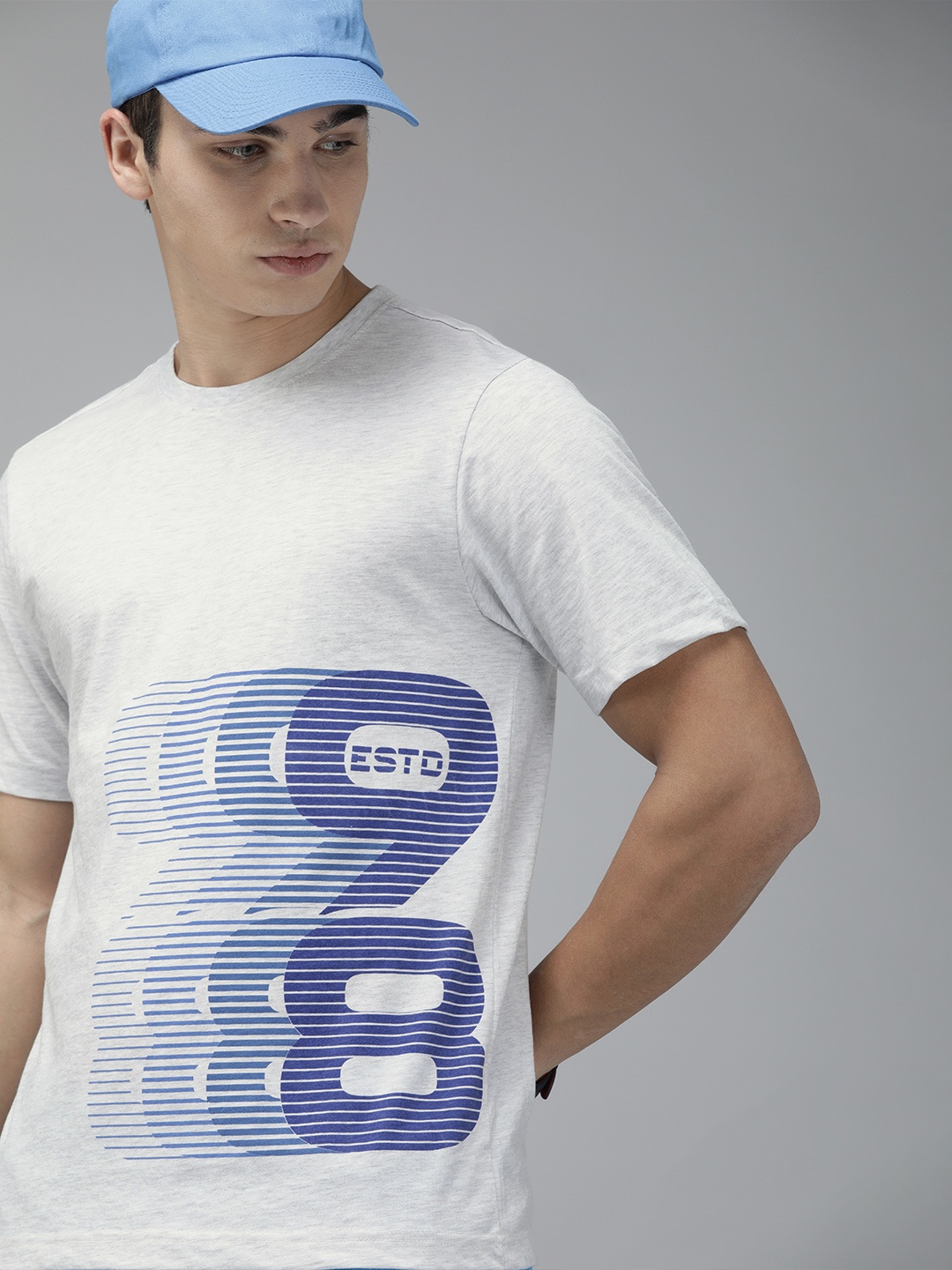

Wildcraft Men Grey Melange Printed Round Neck T-shirt