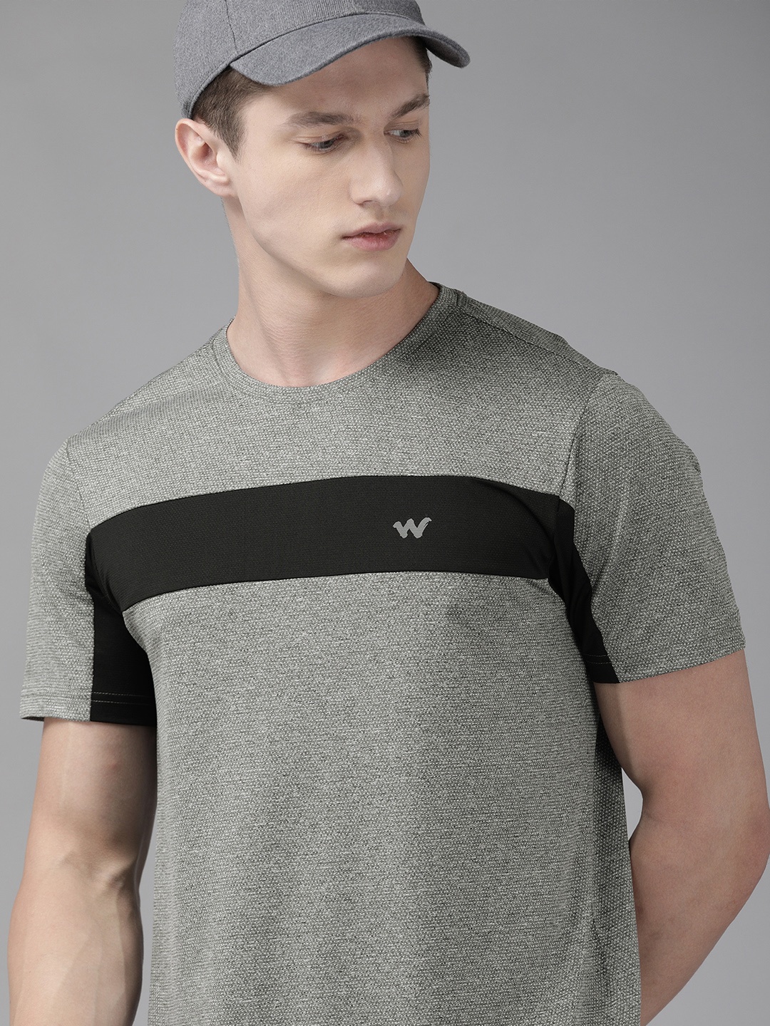 

Wildcraft Men Grey Printed Active Crew 4 Round Neck T-shirt