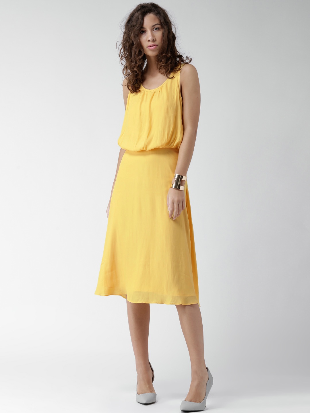 

FOREVER 21 Yellow Polyester Fit & Flare Midi Dress