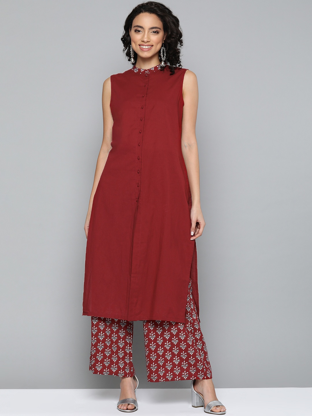

HERE&NOW Women Maroon & White Solid Kurta with Palazzos