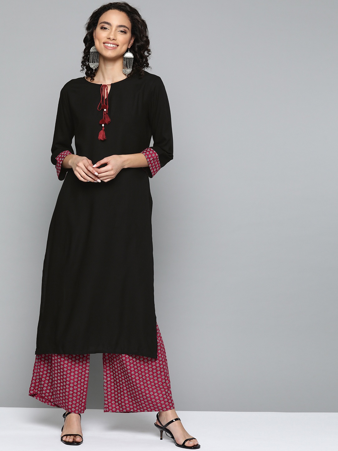 

HERE&NOW Women Black & Magenta Solid Kurta with Palazzos
