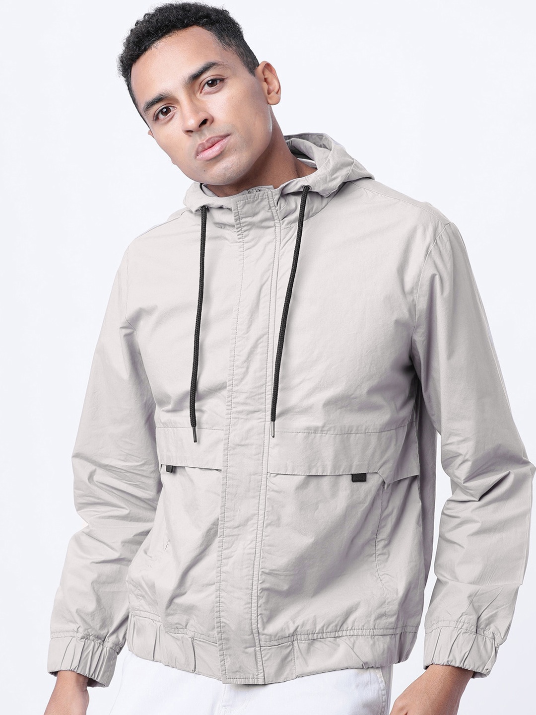 

HIGHLANDER Men Grey Solid Tailored Shacket