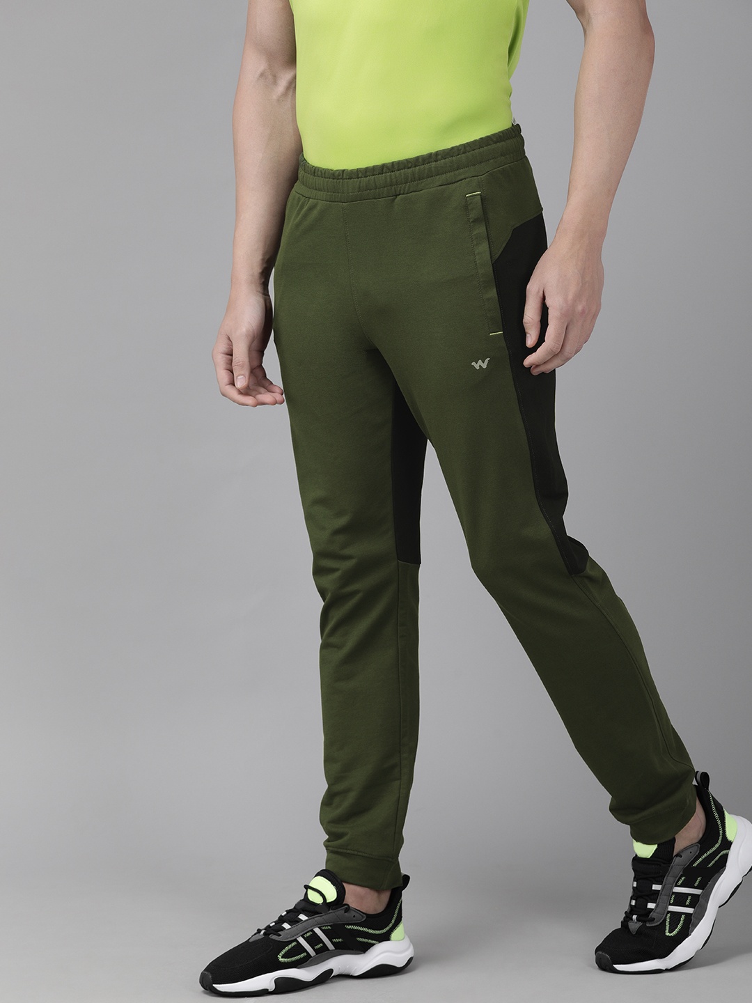 

Wildcraft Men Olive Green Solid Straight Fit Off-Active 1 Track Pants