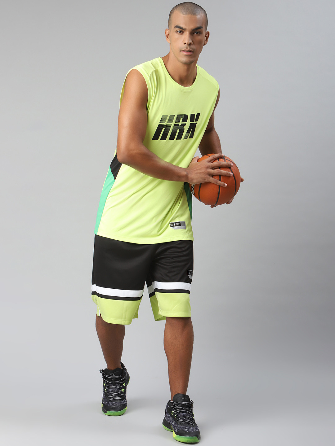 

HRX By Hrithik Roshan Men Wild Lime Solid Anti-Static Rapid-Dry Basketball T-shirt, Yellow