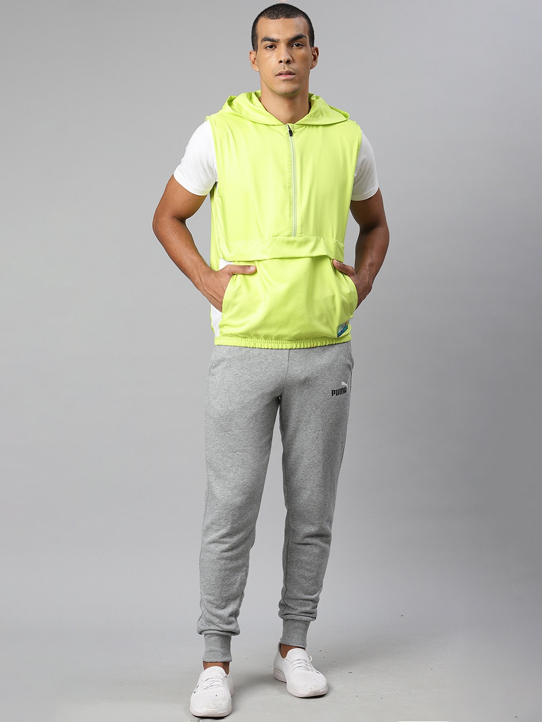 

HRX by Hrithik Roshan Men Wild Lime Solid Rapid-Dry Anti-Static Hooded Lifestyle Jacket, Lime green