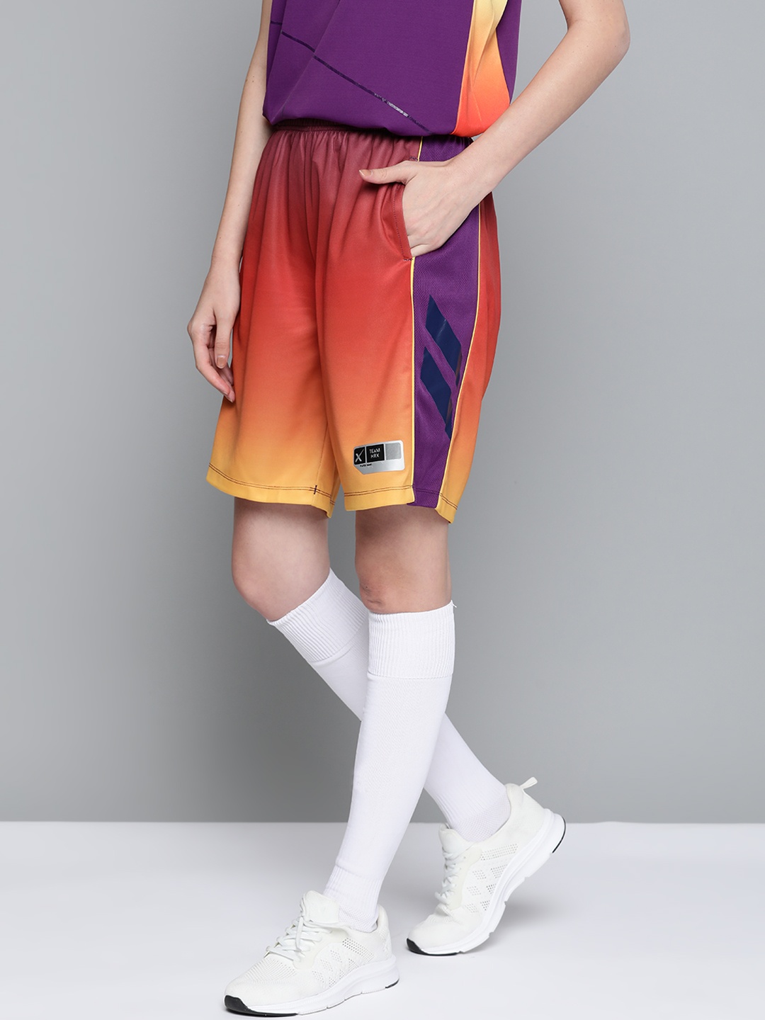 

HRX By Hrithik Roshan Women Amarnath Purple Colourblock Rapid-Dry Basketball Shorts, Rust