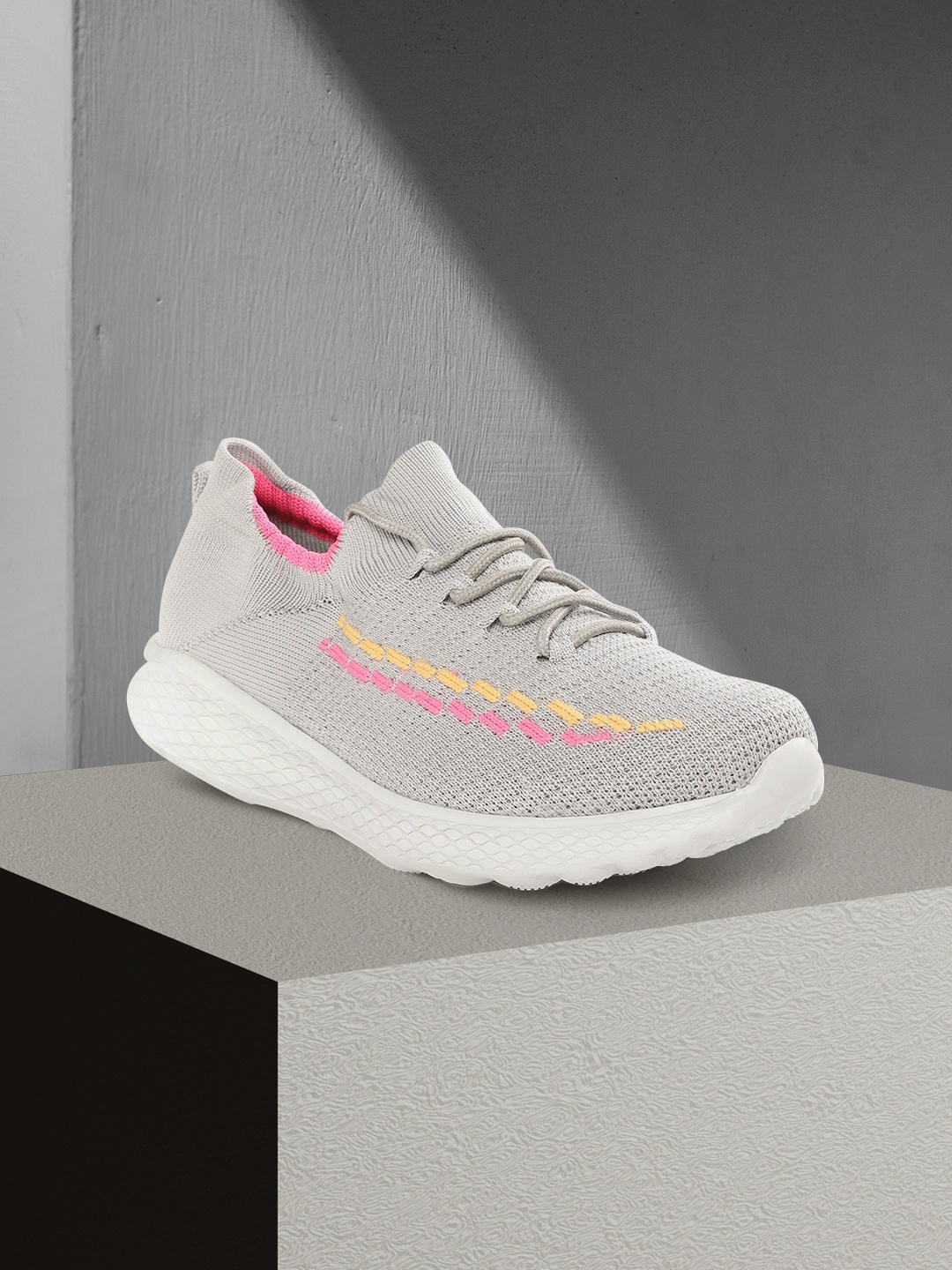

Crew STREET Women Grey Woven Design Running Shoes