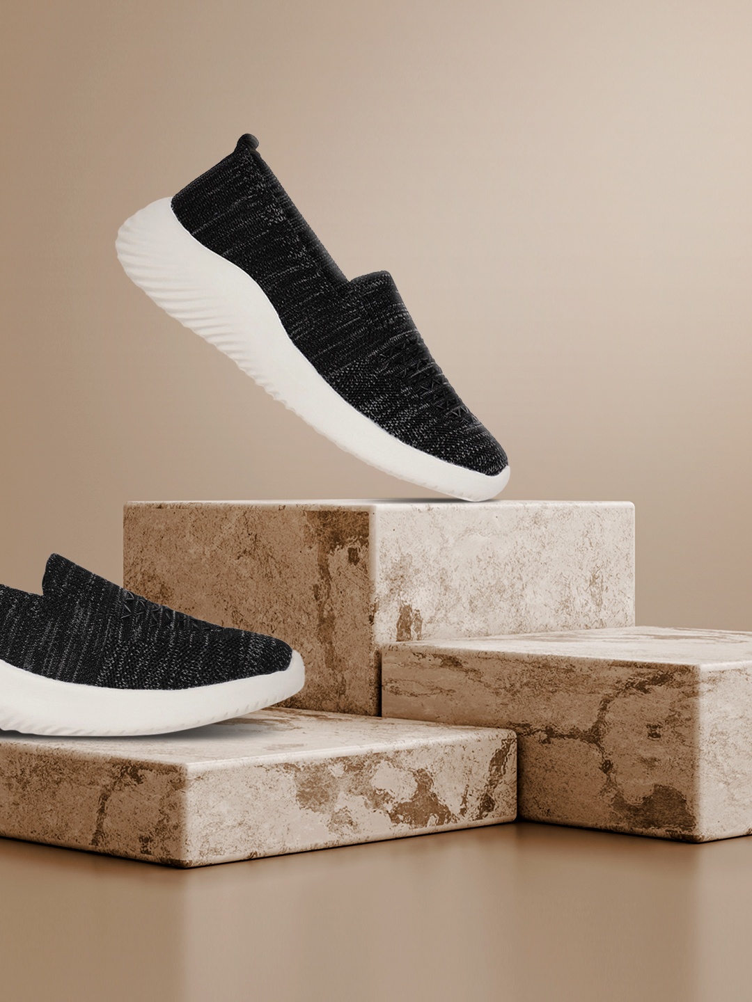 

HRX by Hrithik Roshan Women Black Soft Walk Series 2.0 Socks Shoes