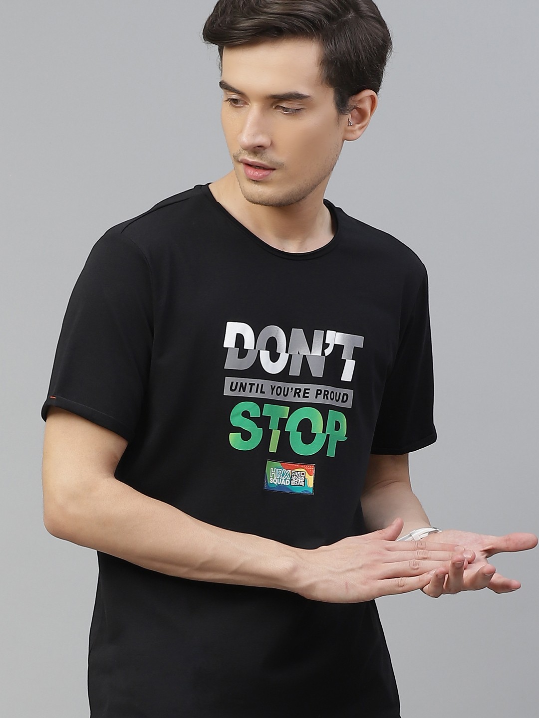 

HRX By Hrithik Roshan Men Eggnog Solid Melange Outdoor Tshirt, Black