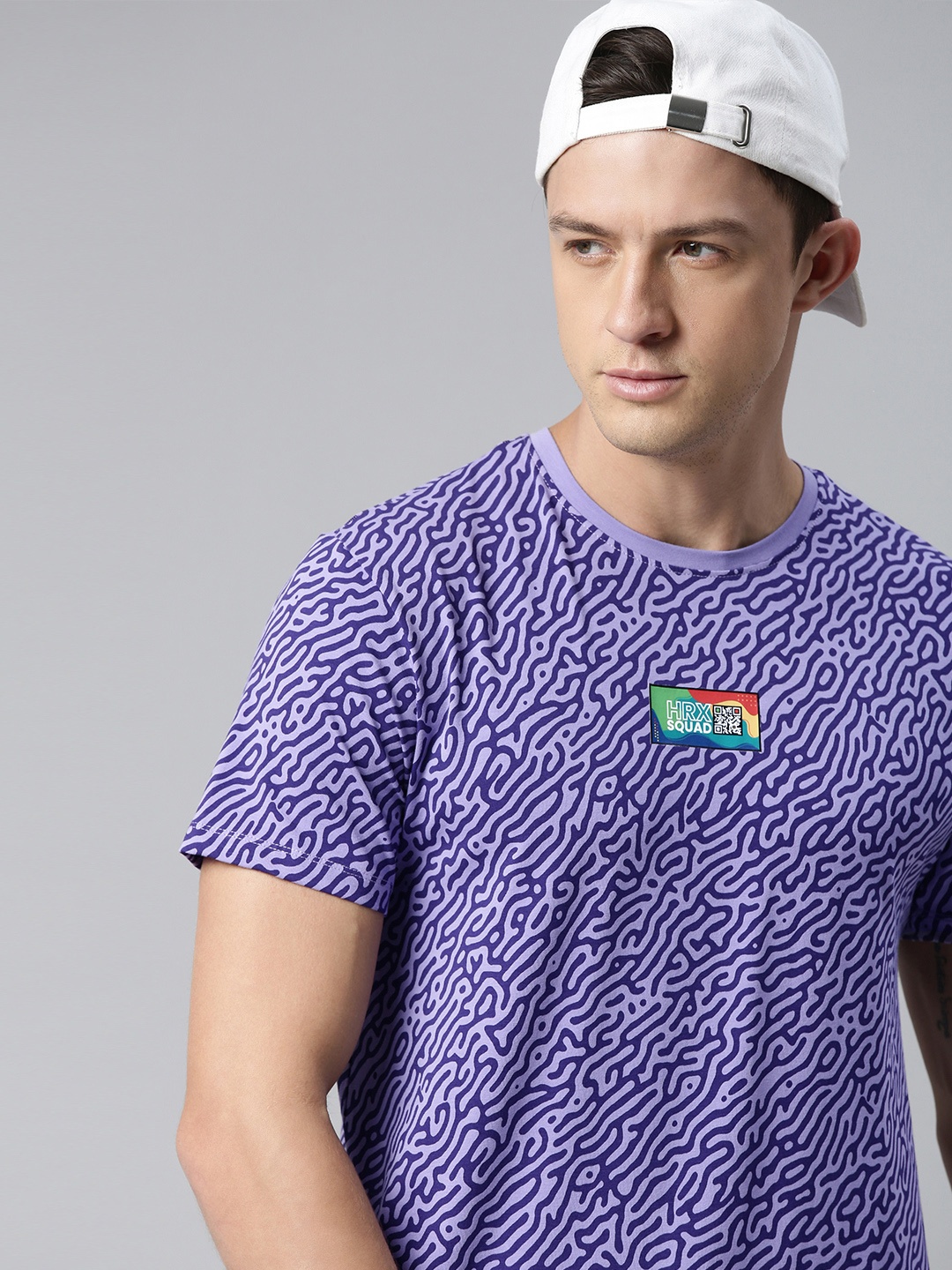 

HRX By Hrithik Roshan Men Violet Tulip Aop Organic Cotton Lycra Bio-Wash Lifestyle Tshirt, Purple