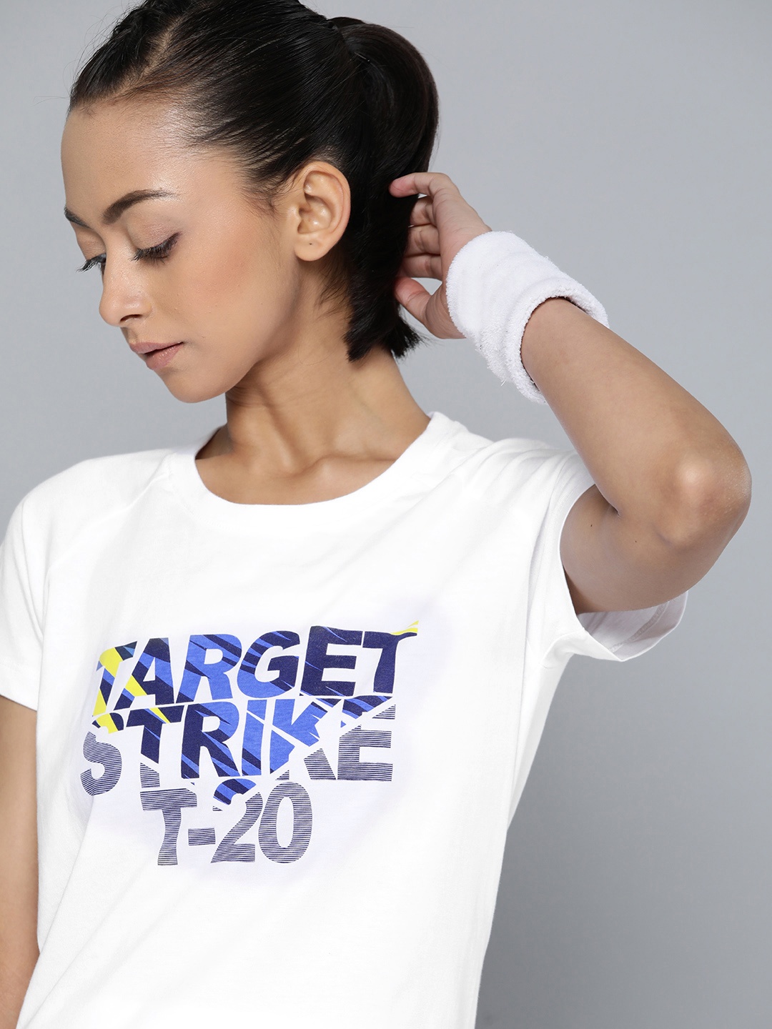 

HRX By Hrithik Roshan Women White Printed Bio-Wash Cricket Pure Cotton T-shirt