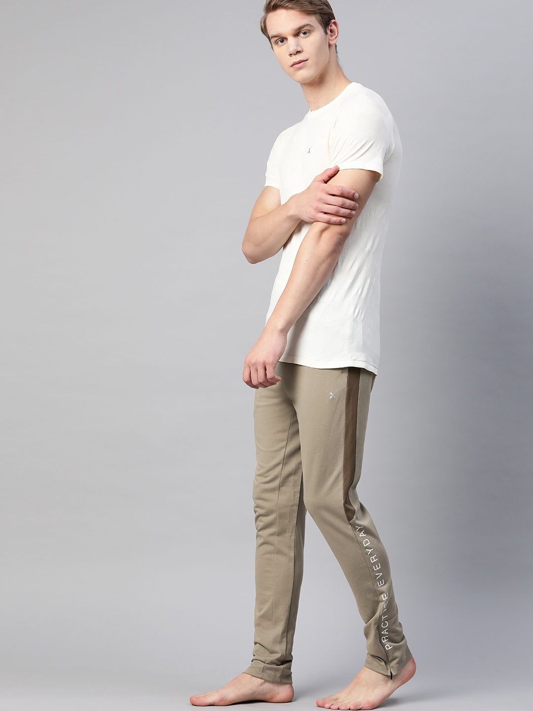 

HRX By Hrithik Roshan Men Beige Organic Cotton Bio-Wash Antimicrobial Yoga Sustainable Track Pants