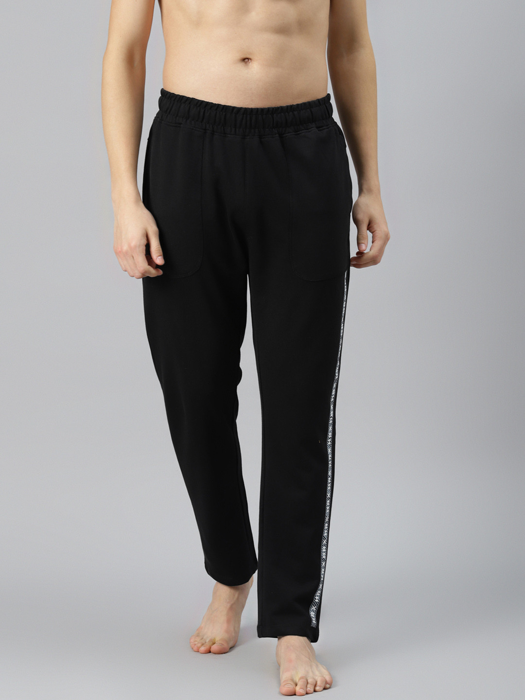 

HRX By Hrithik Roshan Men Black Solid Slim Organic Cotton Antimicrobial Yoga Sustainable Track Pants