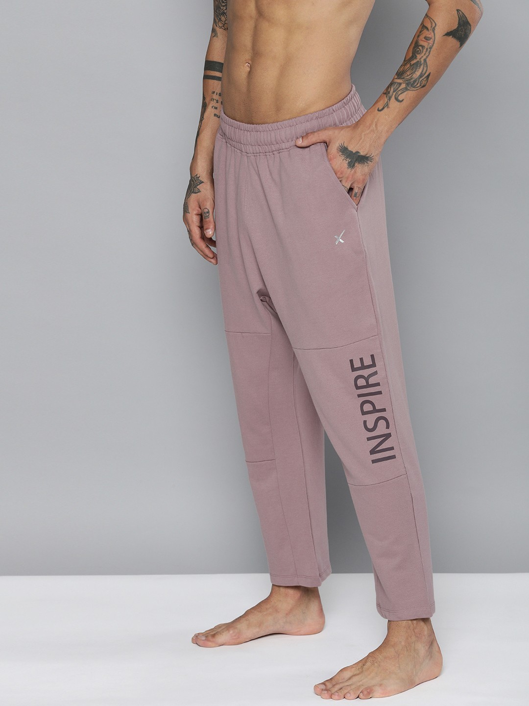 

HRX By Hrithik Roshan Men Twilight Mauve Typographic Organic Cotton Yoga Sustainable Track Pants