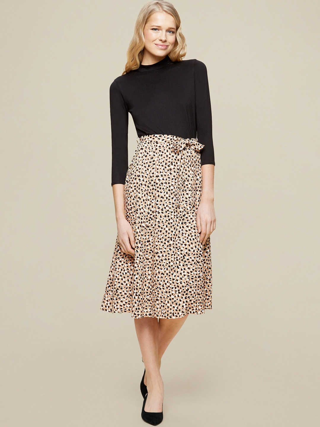 

DOROTHY PERKINS Women Black & Beige Animal Print A-Line Dress