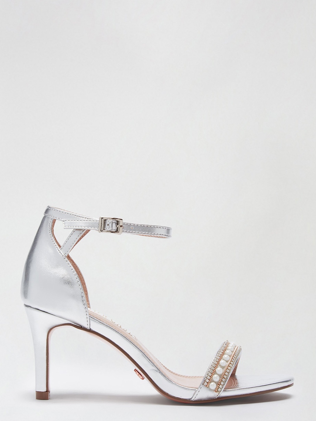 

DOROTHY PERKINS Women Silver-Toned & White Embellished Mid-Top Wide Fit Heels