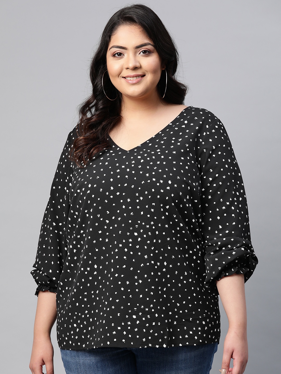

DOROTHY PERKINS Plus Size Black & White Geometric Printed Puff Sleeves Top
