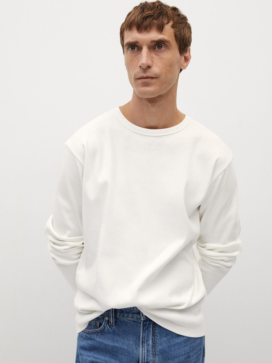 

MANGO MAN White Solid Round Neck Cotton Sustainable Pure Cotton T-shirt