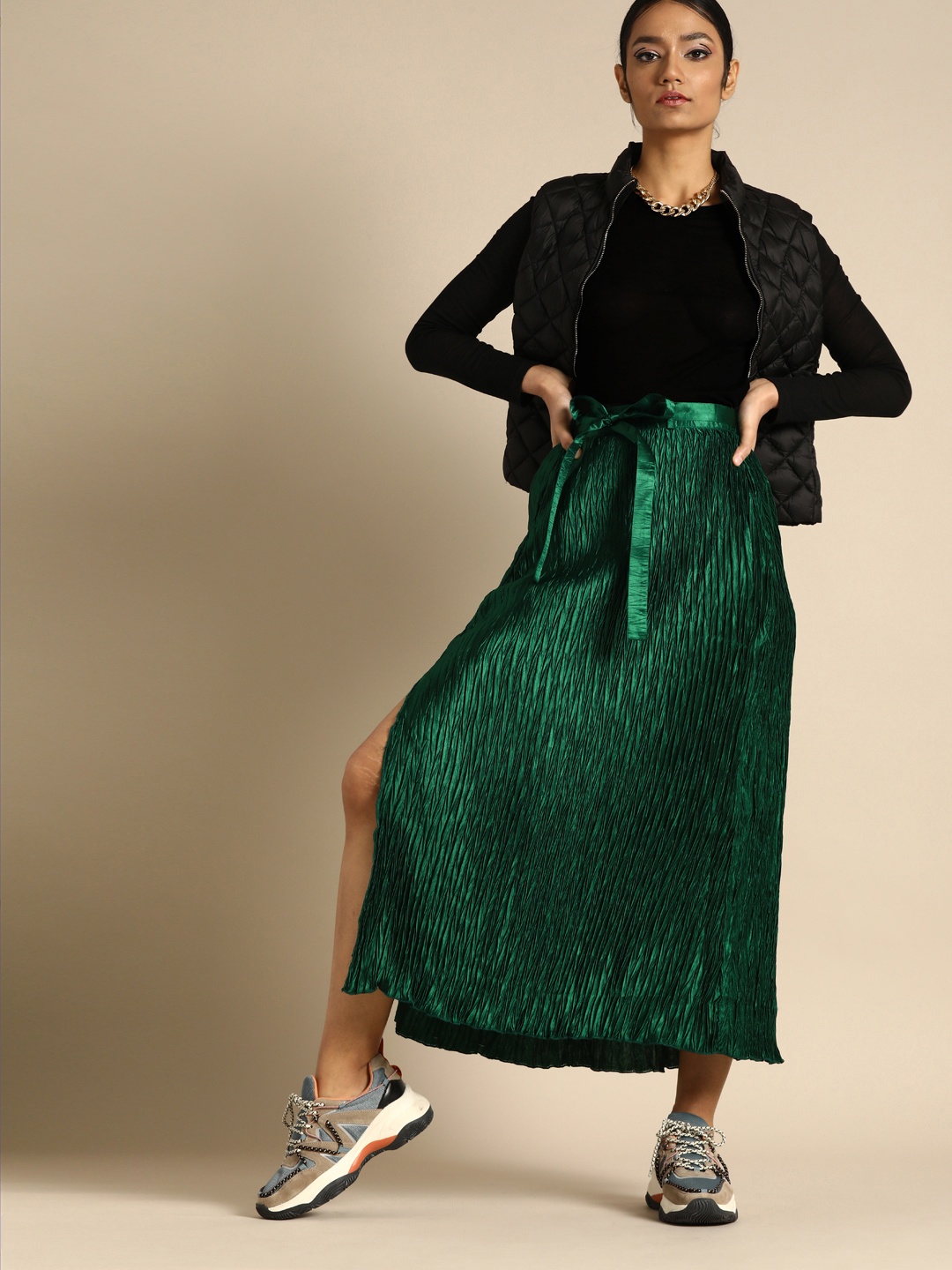 

DODO & MOA Women Green Solid Accordion Pleated Print A-Line Skirt