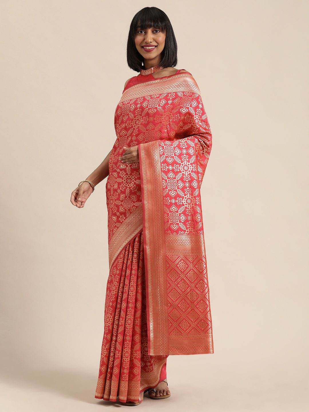 

SHAVYA Red & Gold-Toned Pure Silk Woven Design Saree