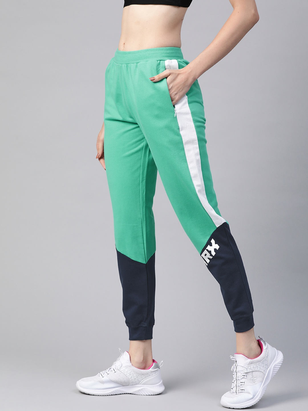 

HRX By Hrithik Roshan Women Green & Navy Blue Colourblock Slim Bio-Wash Lifestyle Joggers