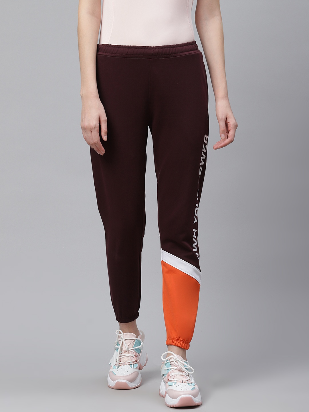 

HRX by Hrithik Roshan Women Burgundy Colourblocked Slim Fit Bio-Wash Lifestyle Joggers