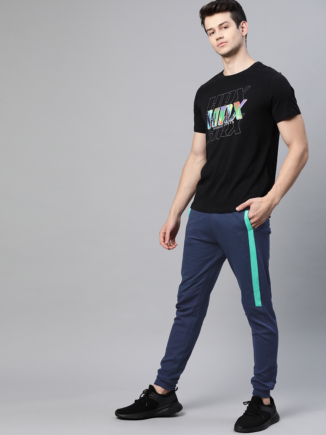 

HRX By Hrithik Roshan Men Medieval Blue & Green Slim Fit Bio-Wash Lifestyle Joggers, Teal